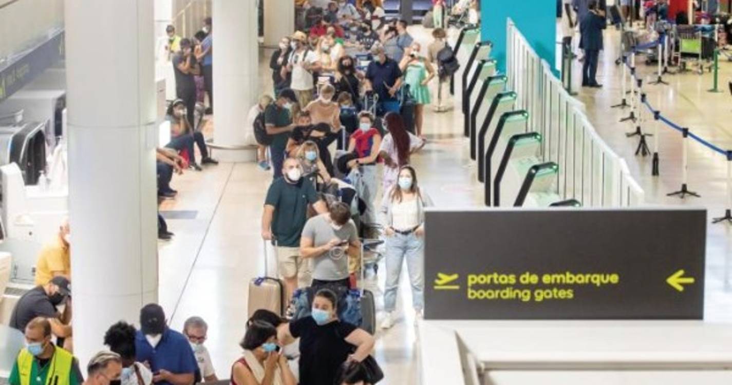 Greve gera atrasos de quatro horas em Lisboa