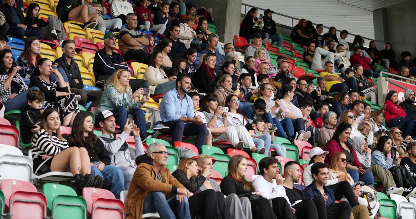 Oliveirense x Marítimo arranca às 11h00