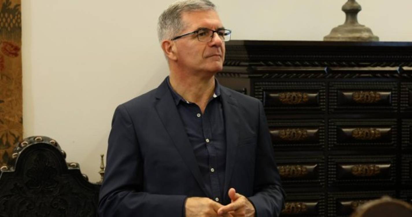 Veja como foi a homenagem ao escultor Francisco Simões