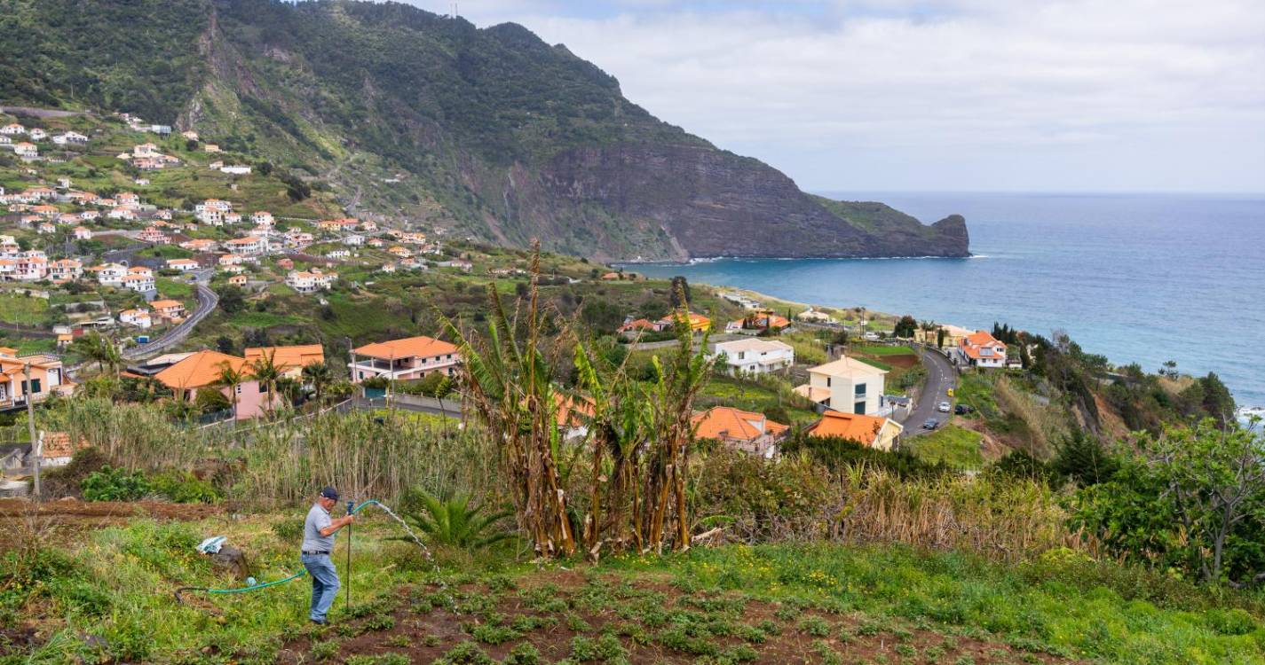 Descubra os encantos do percurso pedonal da Penha de Águia