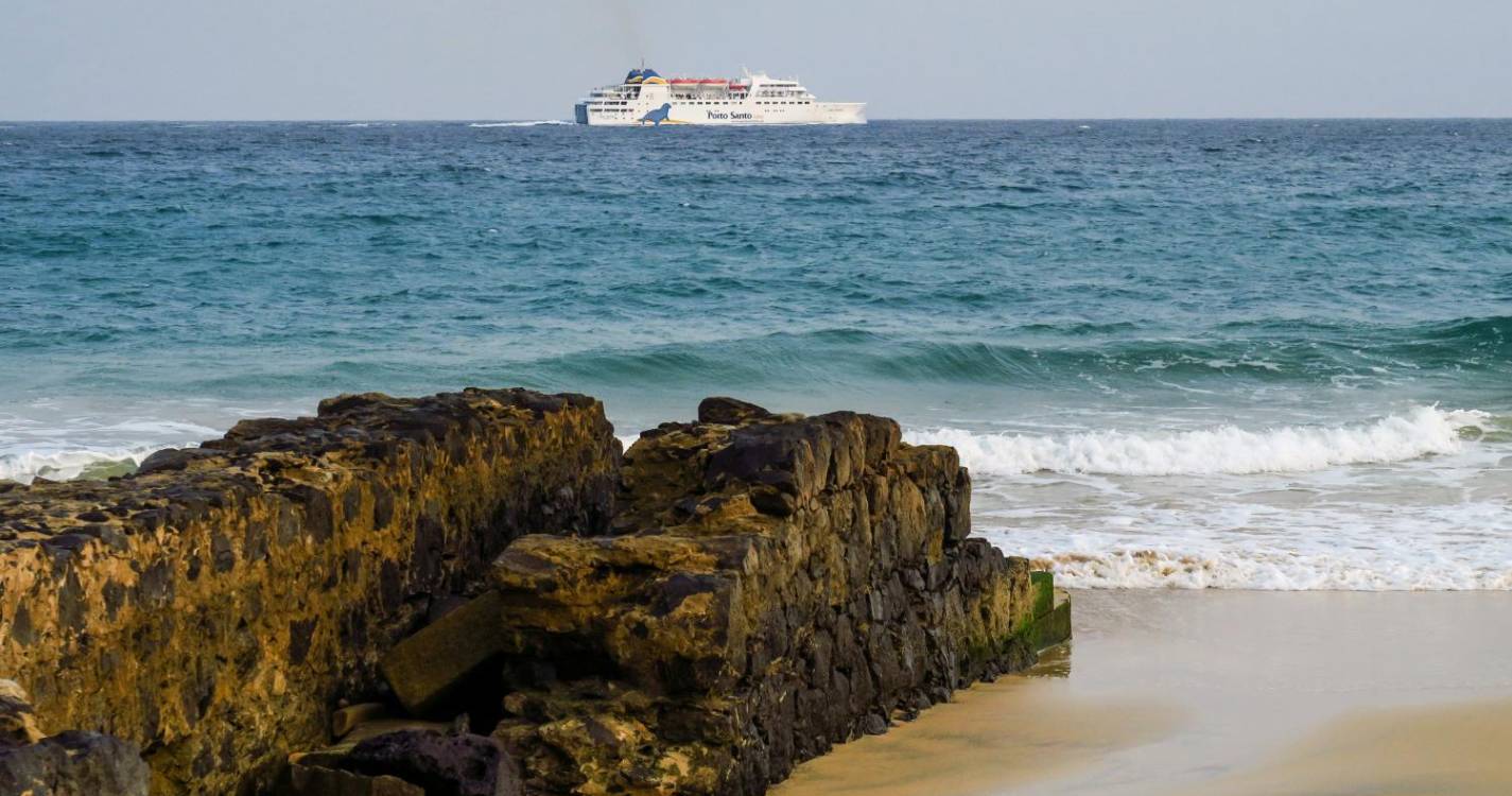 Traficante de droga intercetado à saída do Lobo Marinho