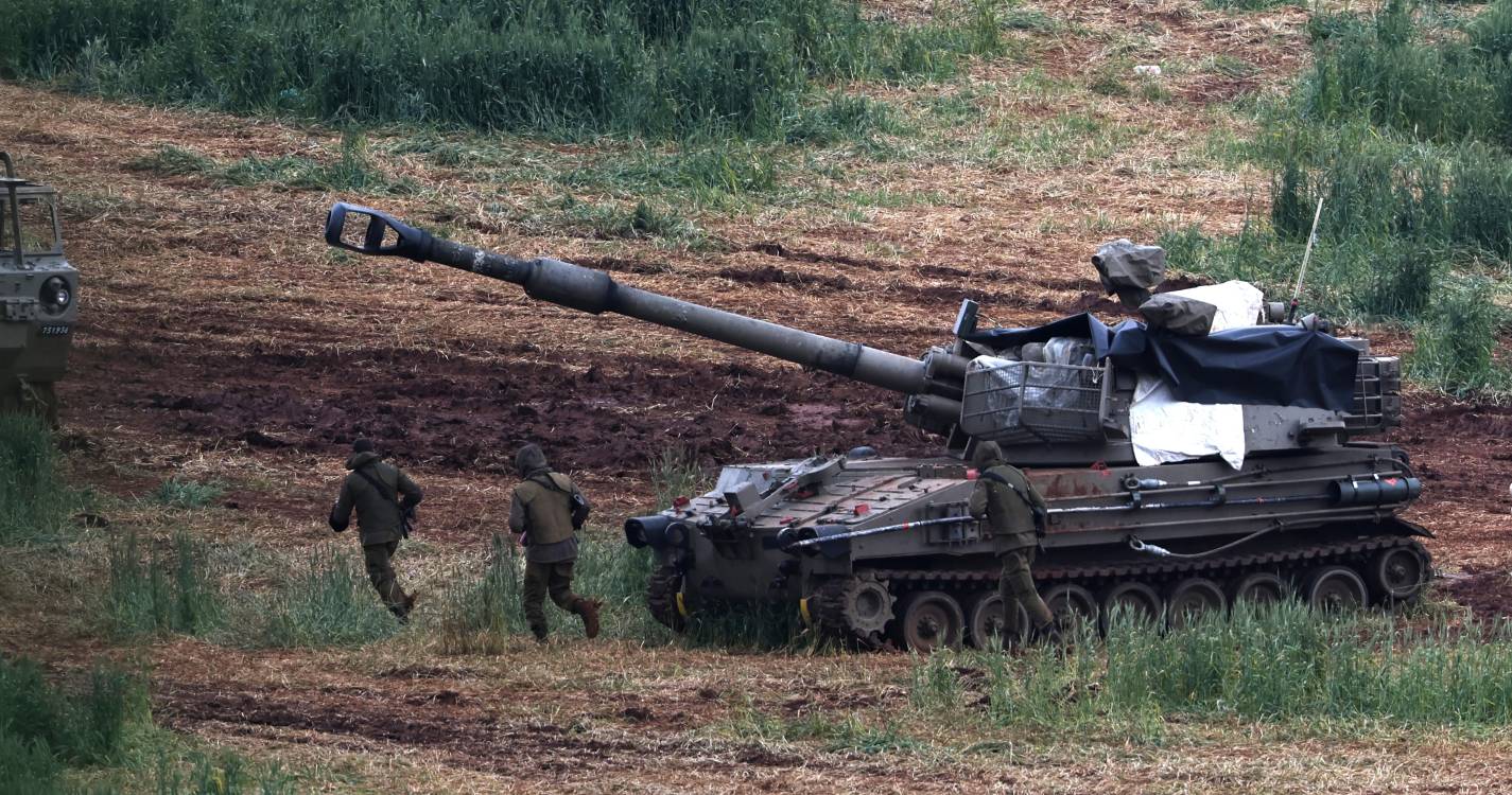 Irão: Israel lança nova vaga de ataques antes de negociações de paz na ONU