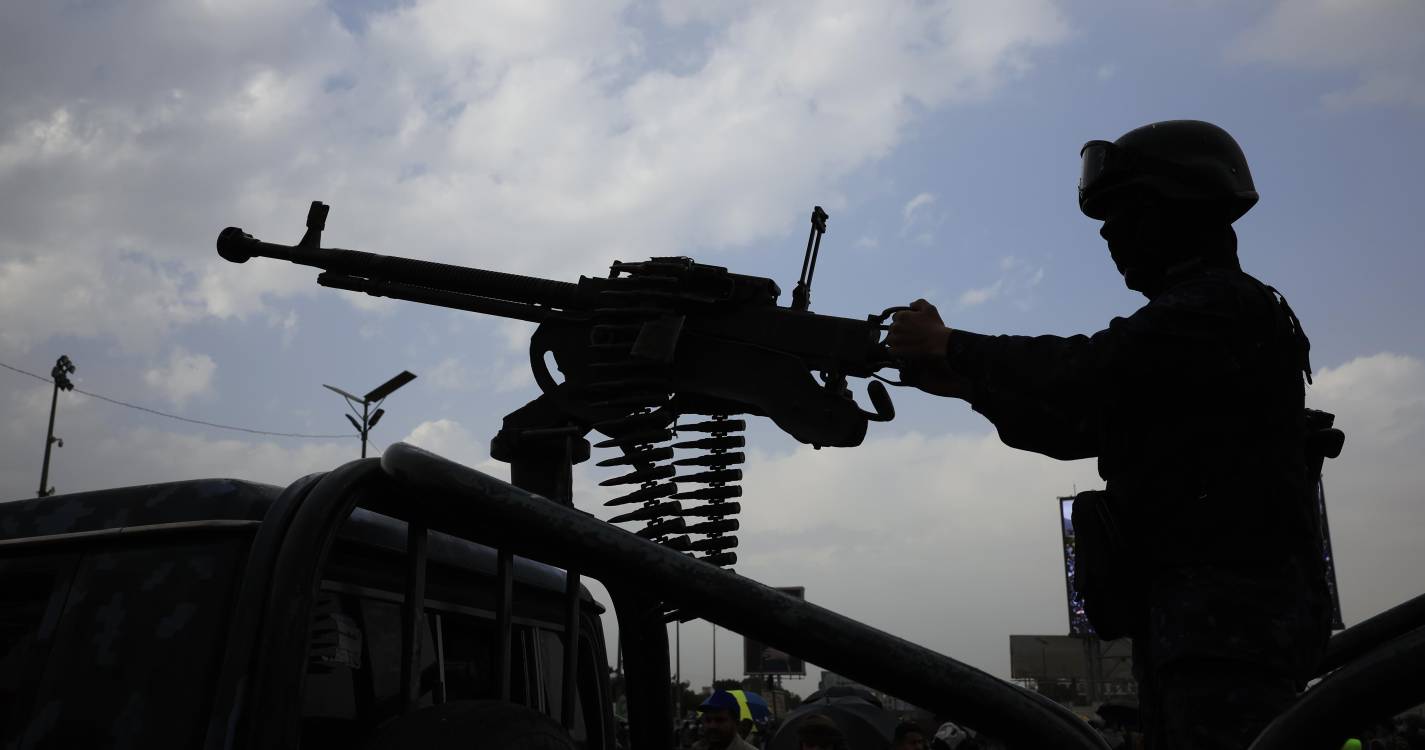 Irão: 25 mortos e 35 feridos em ataques aéreos israelitas noturnos no Líbano