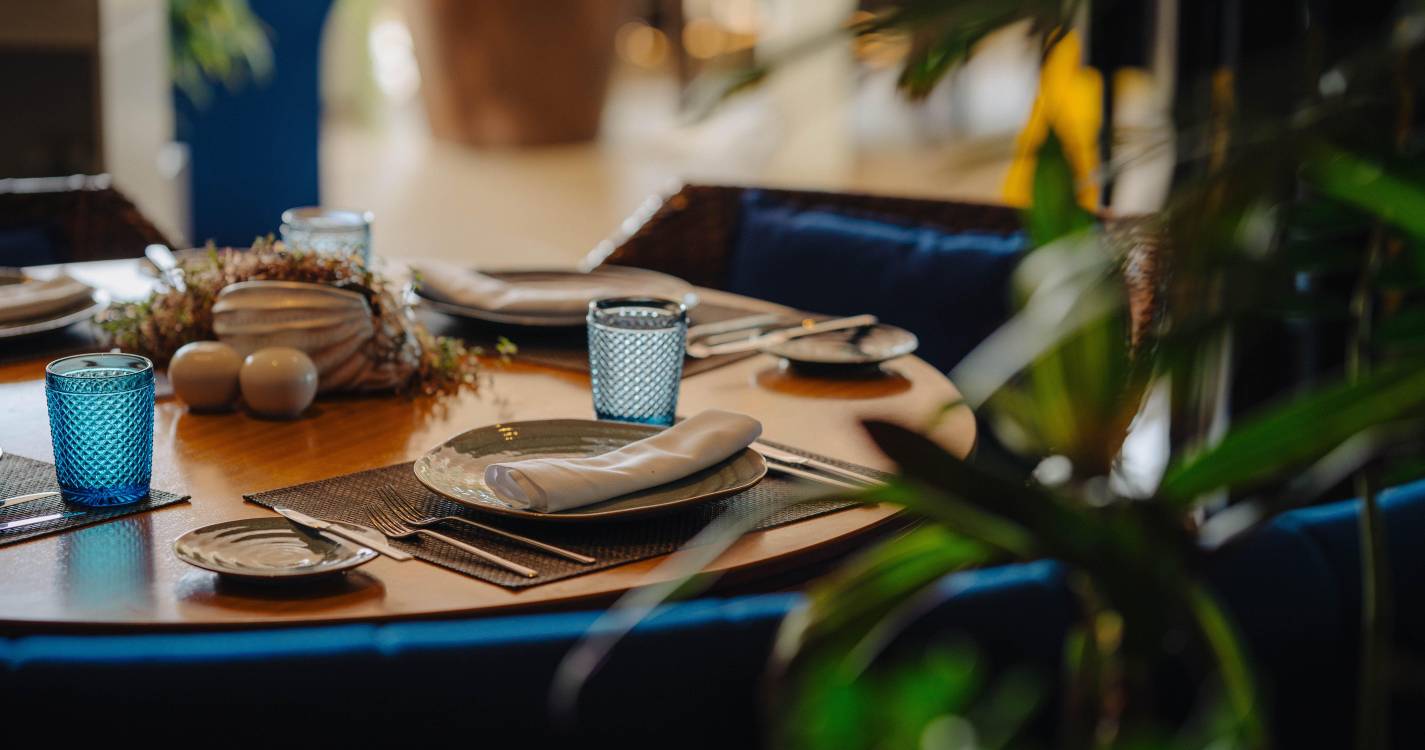 Restaurante Onda Azul promove ‘Noite de Fados’ com jantar gourmet na Calheta