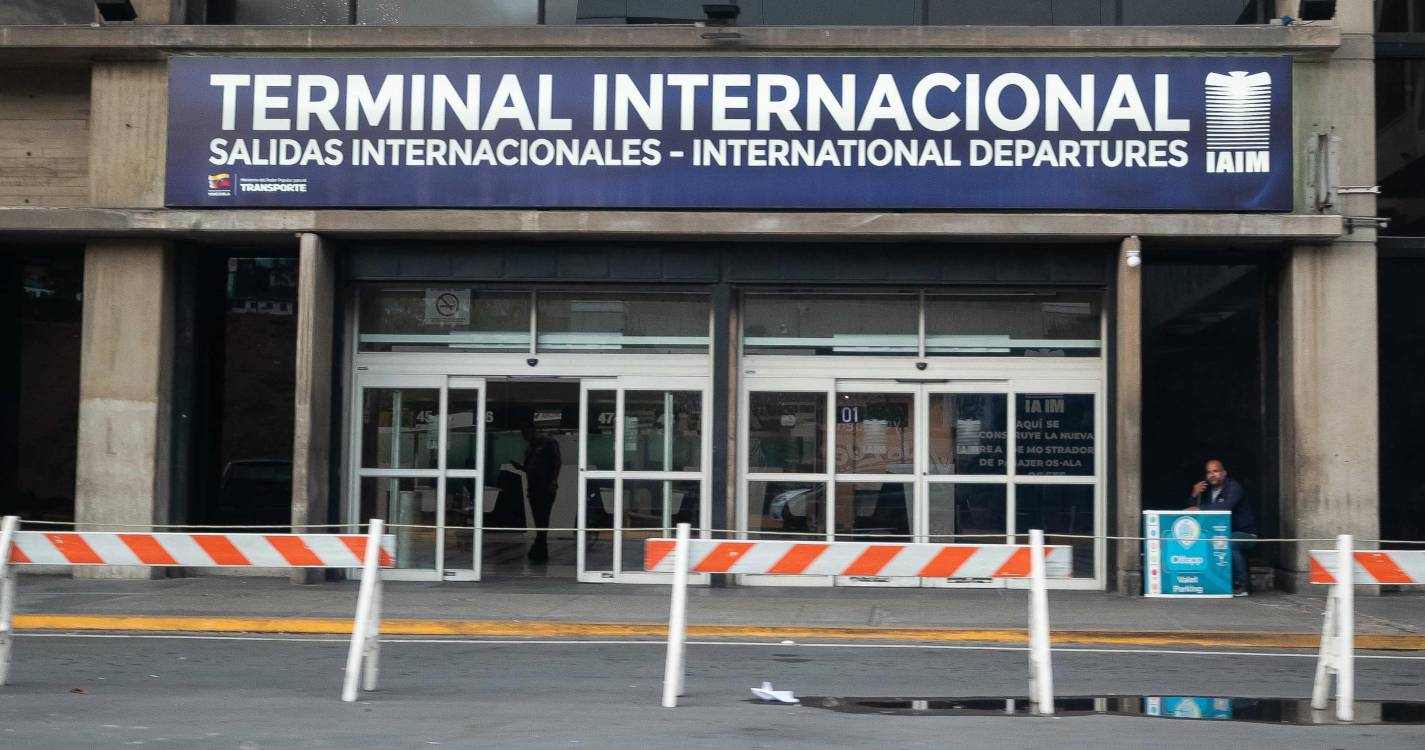 Venezuela aposta em aumentar voos com a Rússia após revogar concessão a seis companhias aéreas