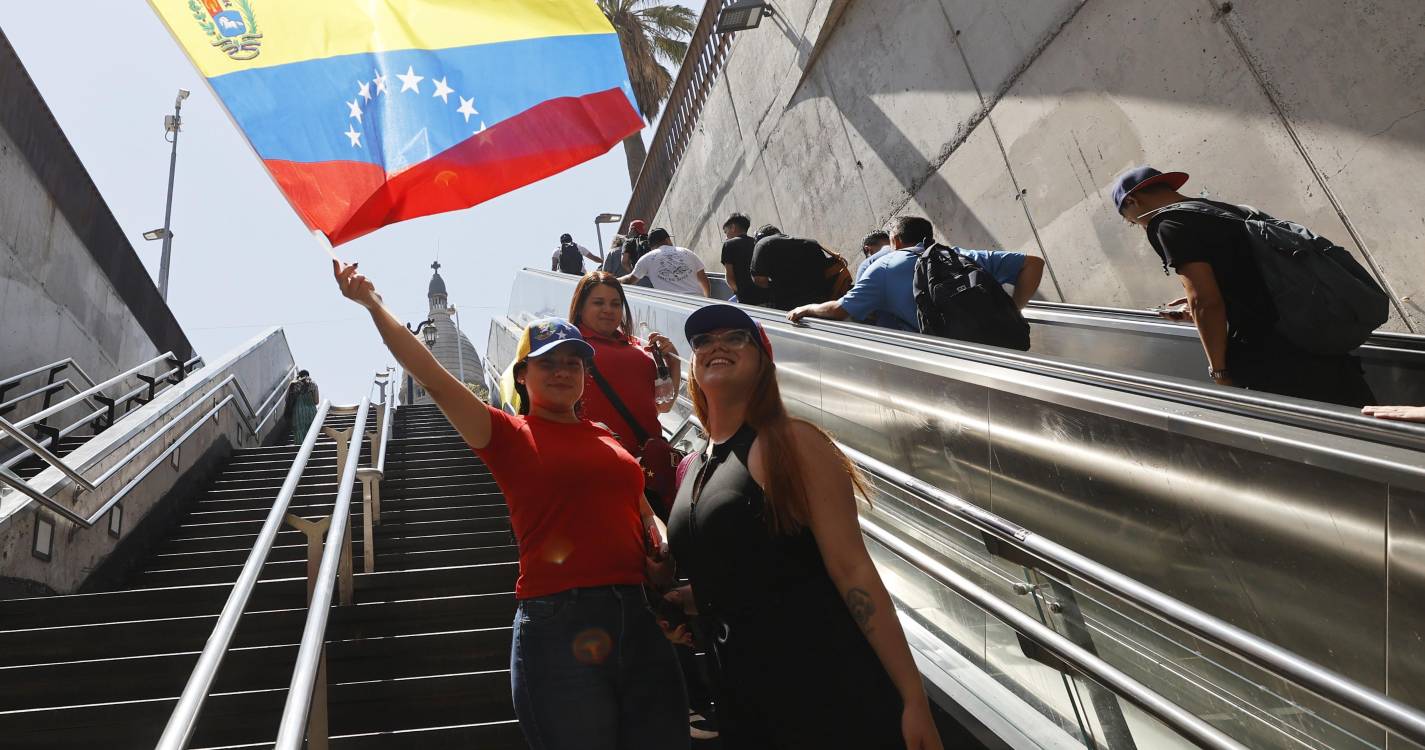 Trump diz que Estados Unidos vão governar a Venezuela