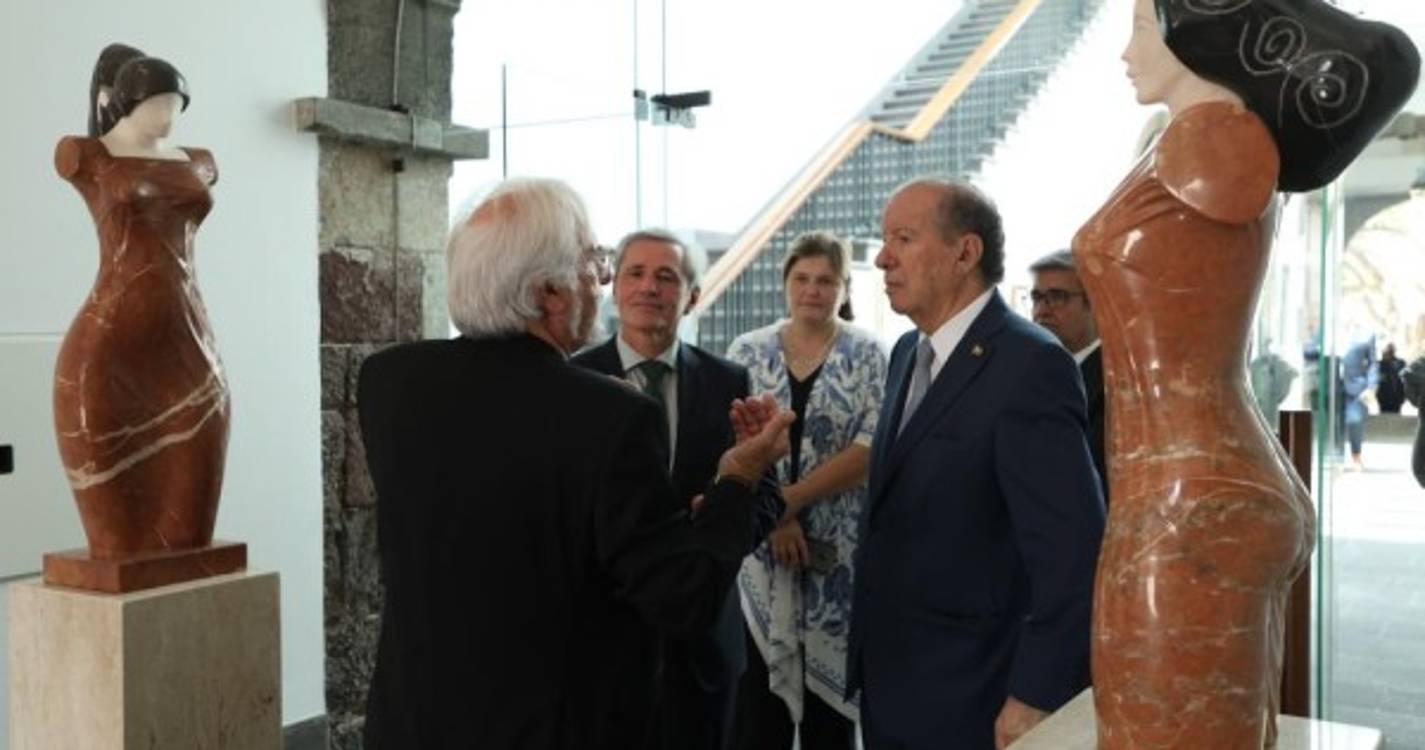 Veja como foi a homenagem ao escultor Francisco Simões