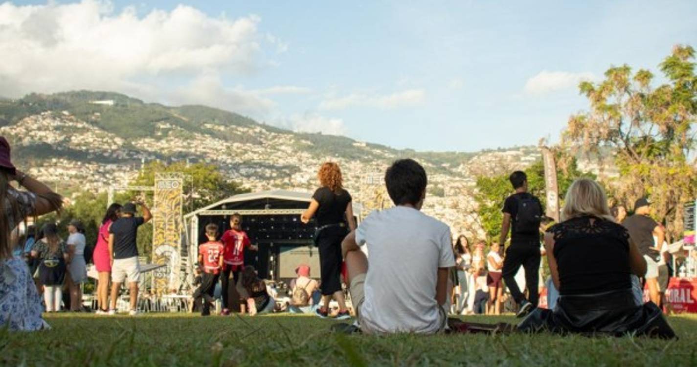 MEO Sons do Mar: Veja como está o ambiente no Parque de Santa Catarina