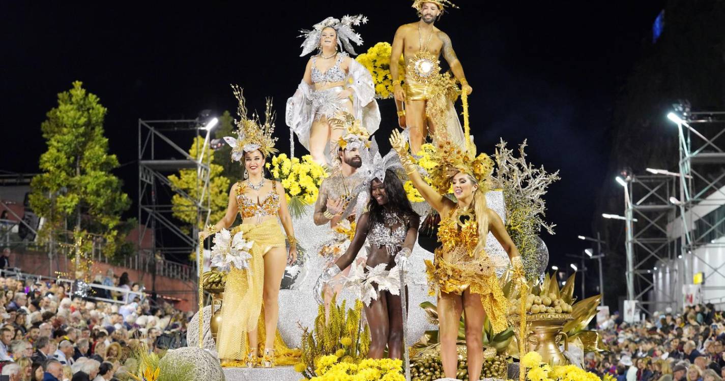 50 fotos ilustram cortejo alegórico de Carnaval no Funchal