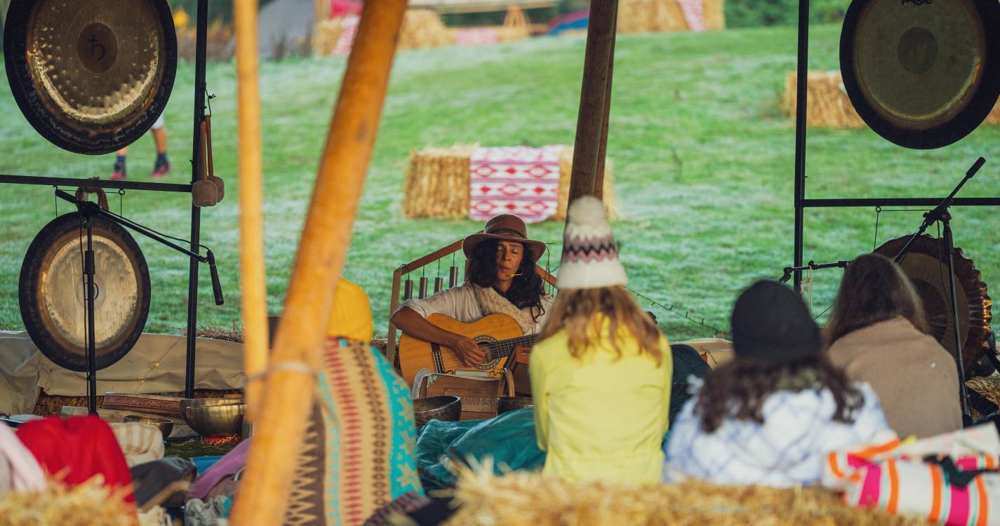 Echoo 2025: Arte e natureza reuniram centenas no Chão das Feiteiras (com fotos)