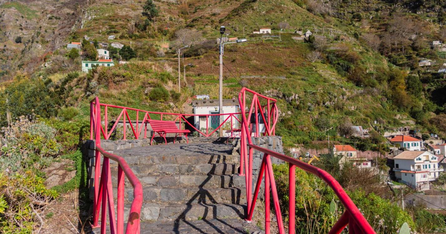 Espigão, o sítio no topo da rocha