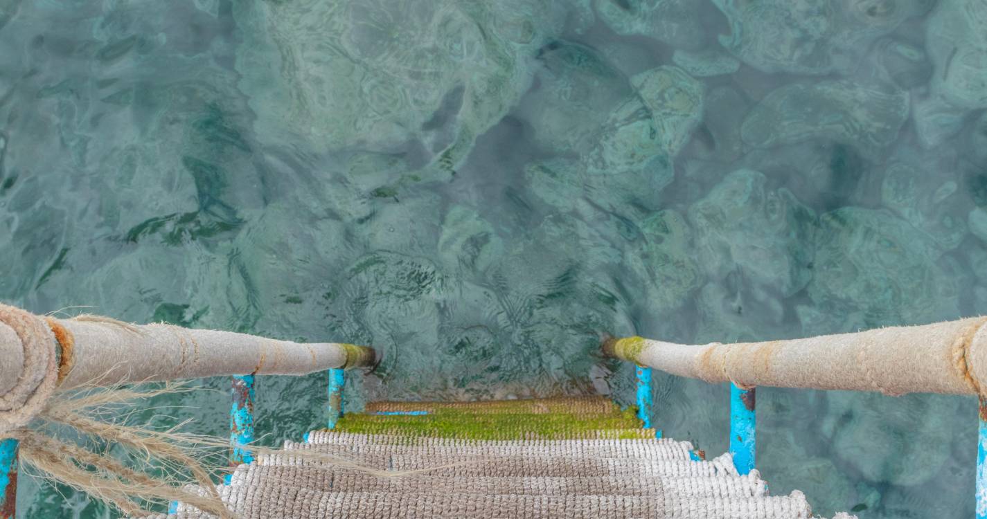 Autoridade Marítima regista 45 pedidos de auxílio e jovem desaparece na Costa da Caparica