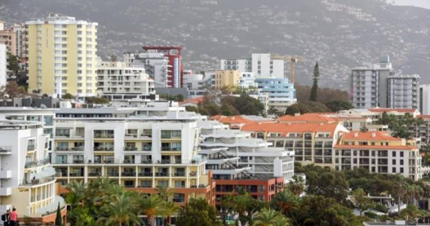 “Excesso de trabalho” afeta trabalhadores da hotelaria