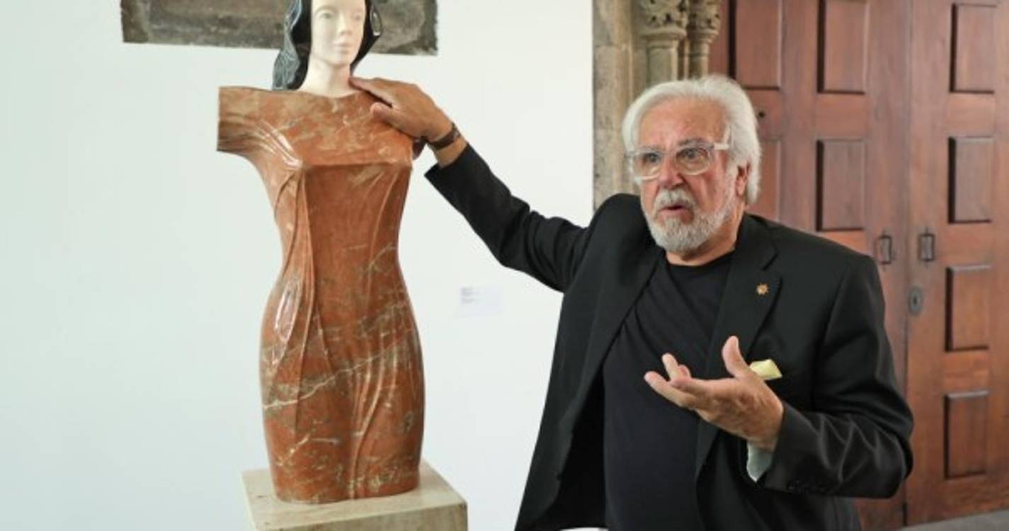 Veja como foi a homenagem ao escultor Francisco Simões