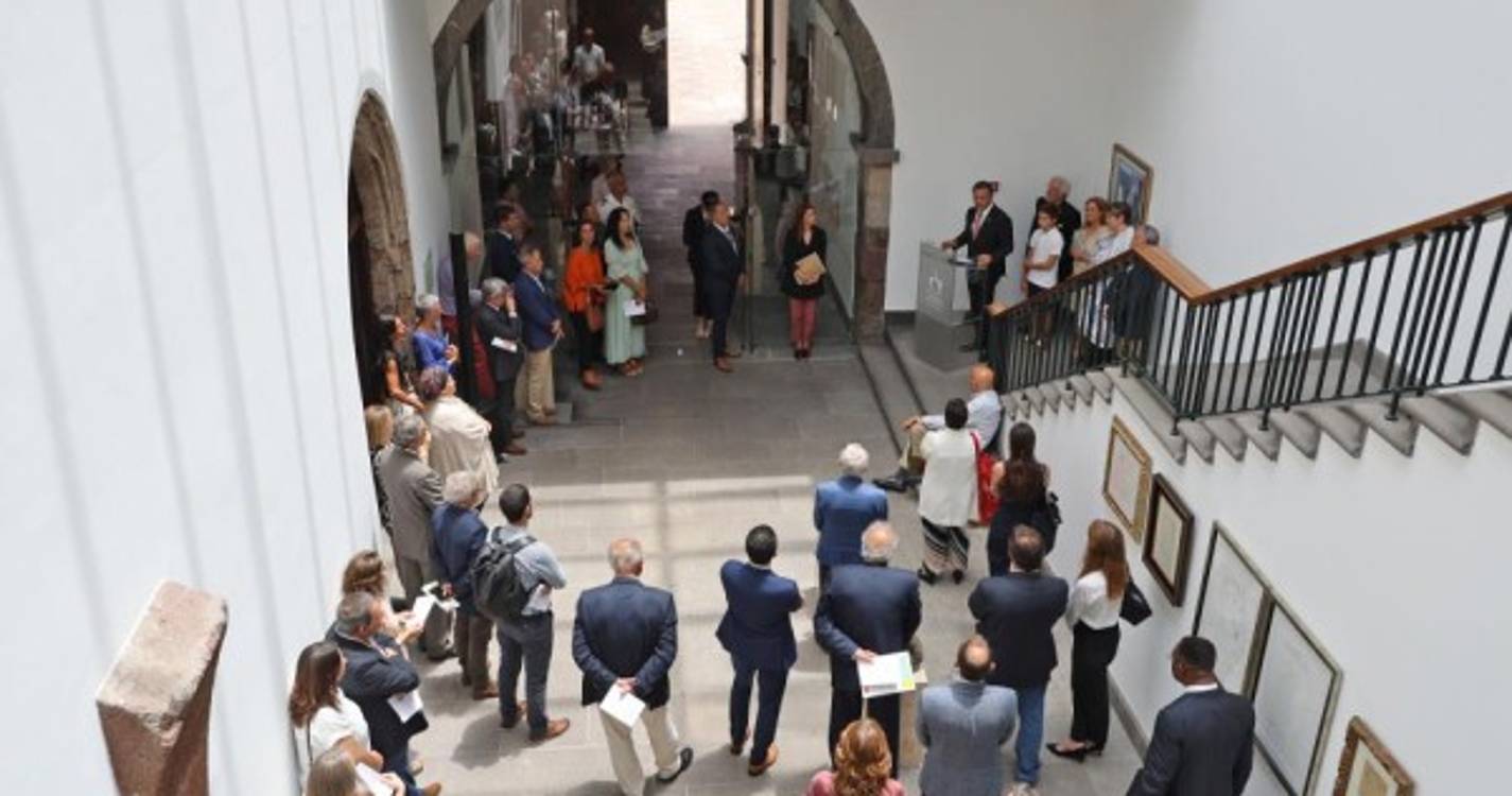 Veja como foi a homenagem ao escultor Francisco Simões