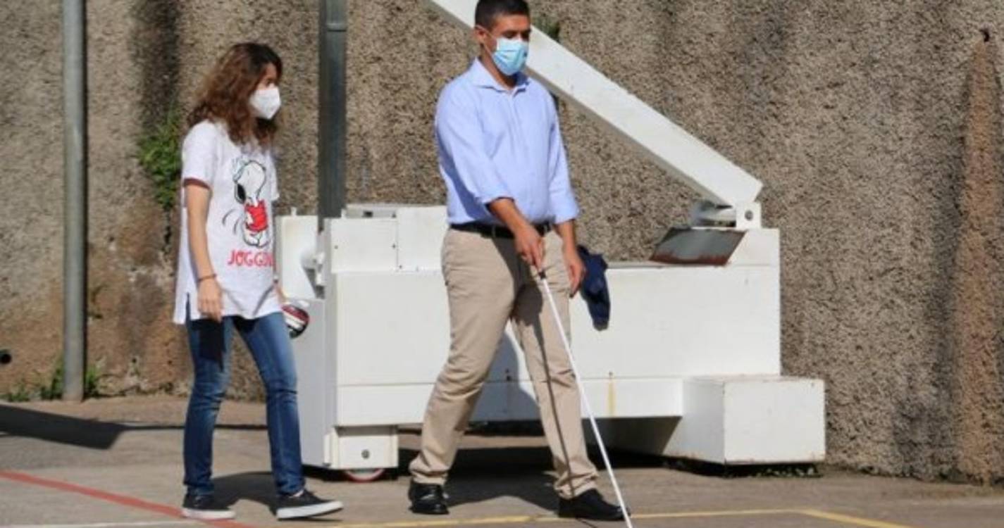 Educação segue 30 alunos cegos ou com baixa visão