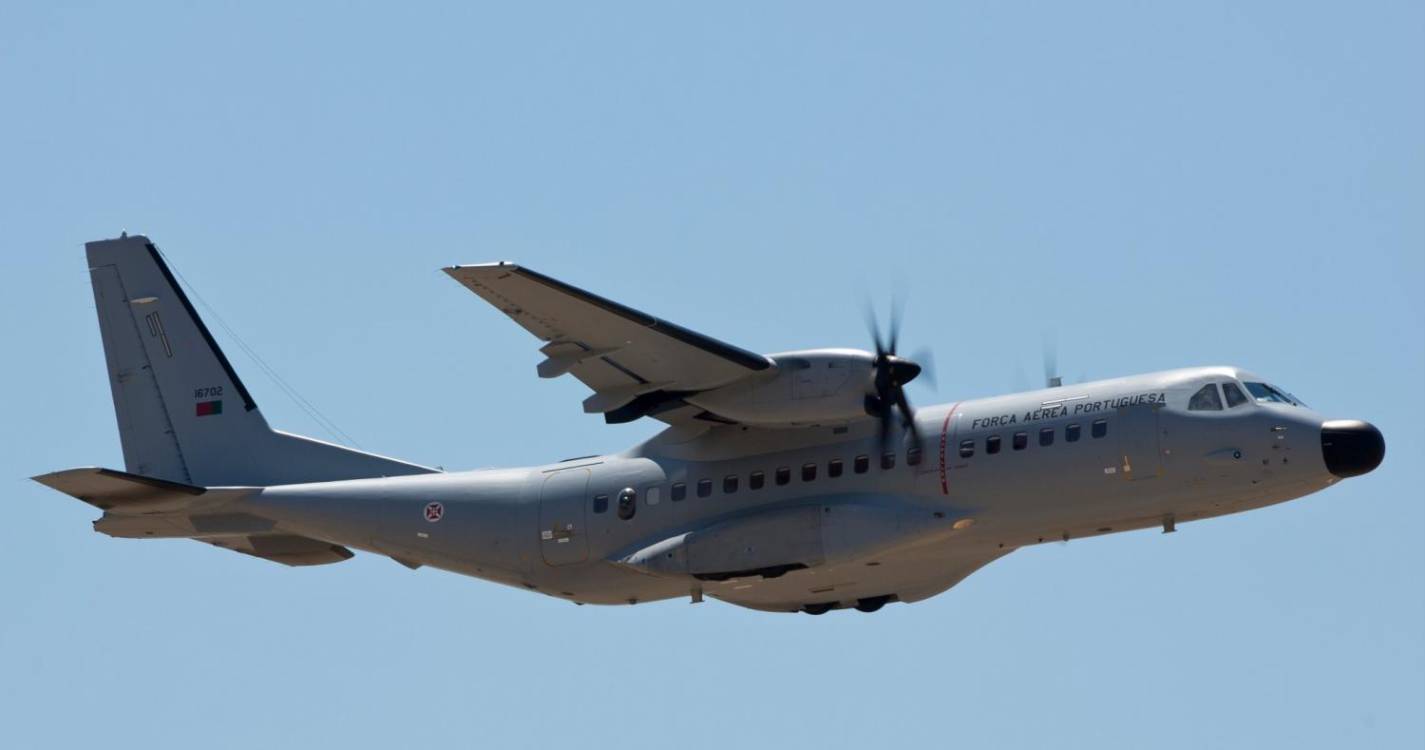 Força Aérea transporta dois doentes entre o Porto Santo e a Madeira