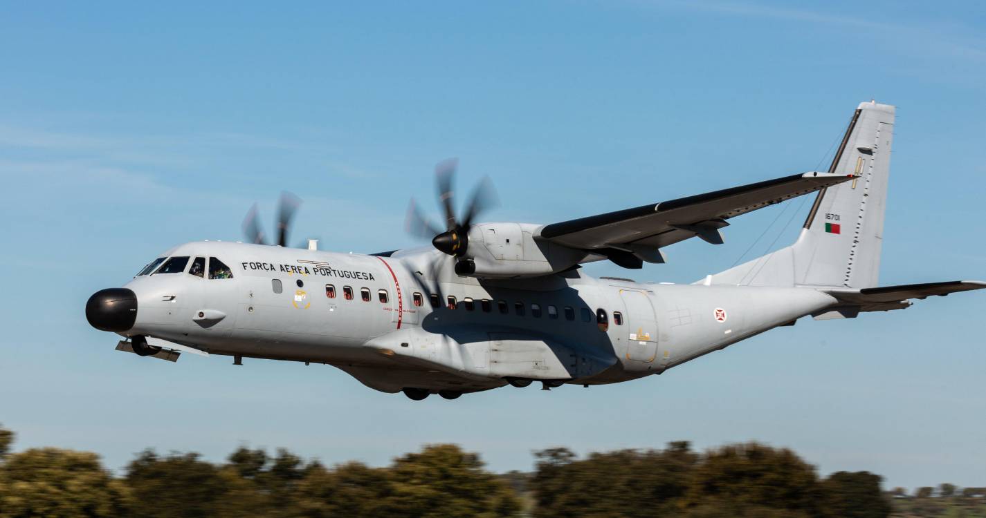 Dois doentes transportados do Porto Santo para a Madeira