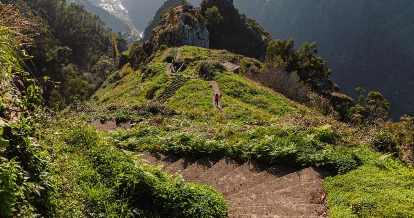 Espigão, o sítio no topo da rocha