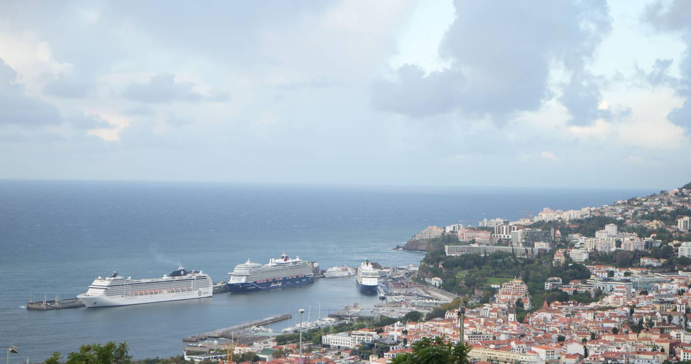 Porto do Funchal recebe três navios de cruzeiro