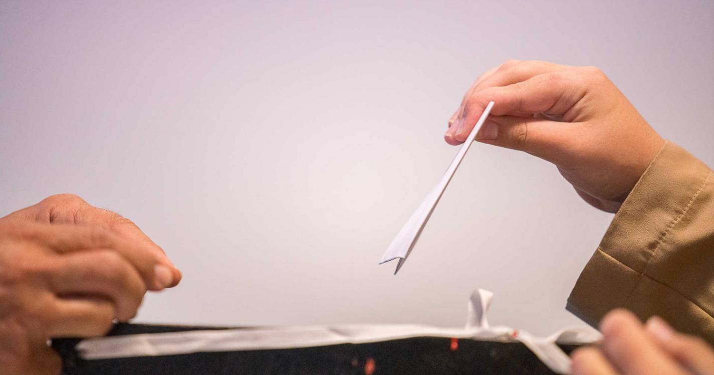 França: Cerca de 250 mil eleitores no estrangeiro já votaram para legislativas