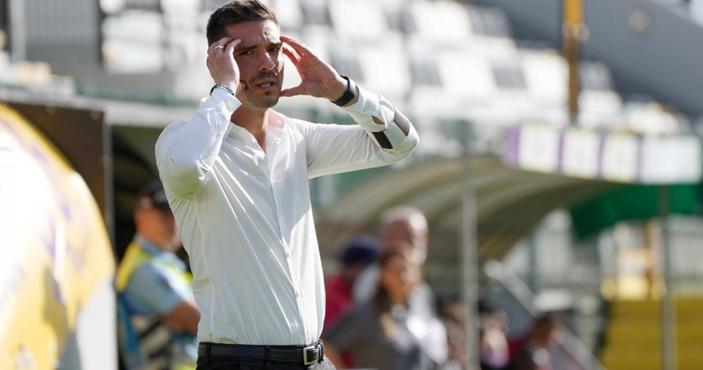 Nacional perde no reduto do Feirense