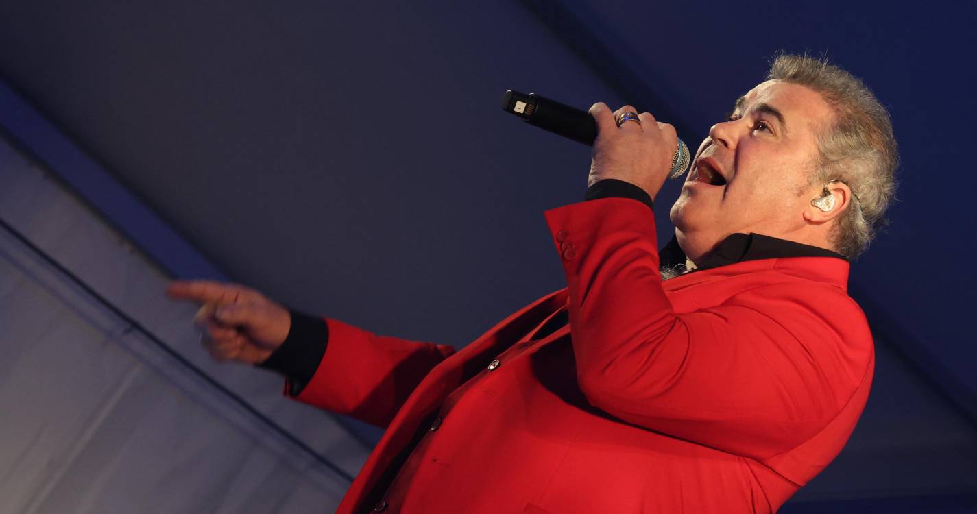 Toy não ficará toda a noite, mas já canta em Santana