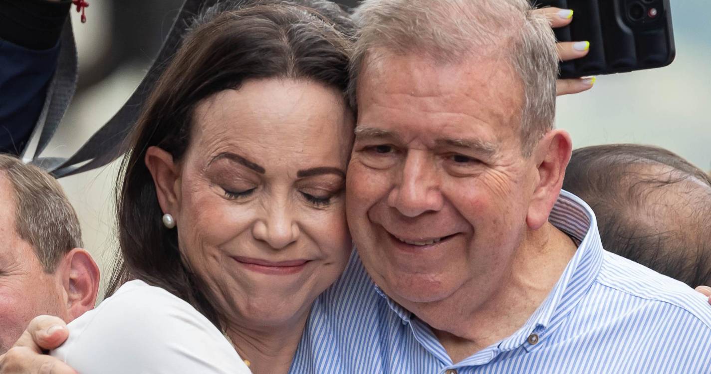 Corina Machado e Edmundo González exigem a libertação “imediata” de todos os presos políticos na Venezuela