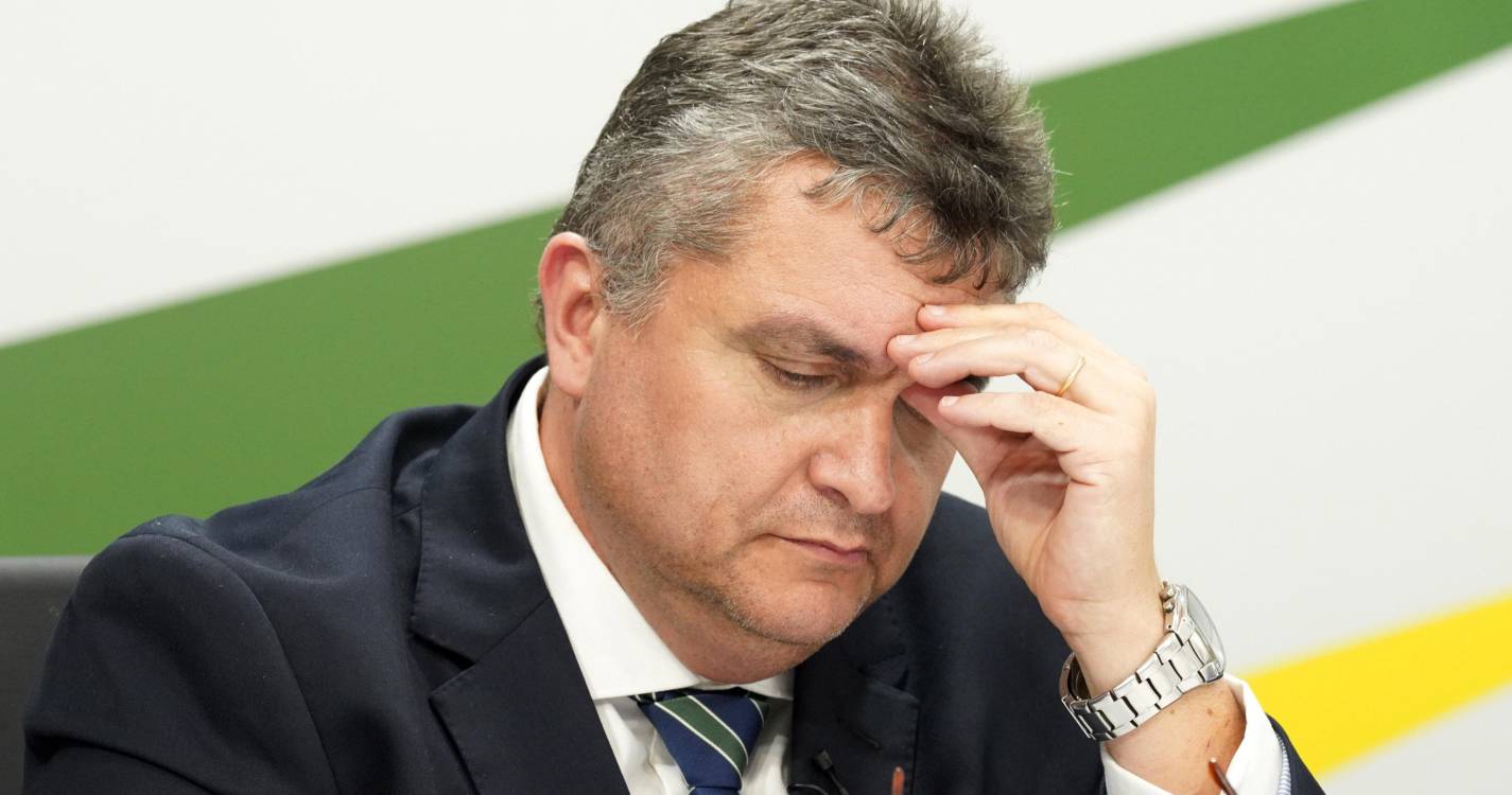 ADN ironiza e sugere que as funções de governação sejam entregues a privados