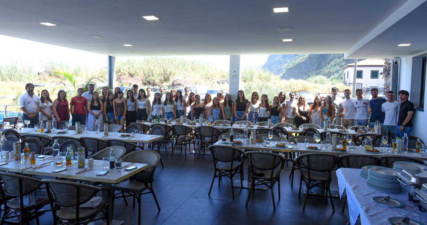 São Vicente promoveu almoço de confraternização com estudantes universitários