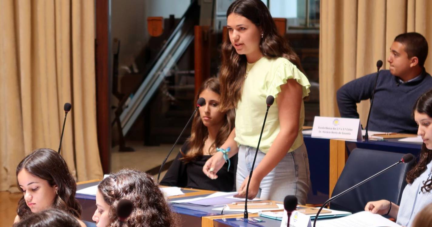 Alunos aprovam recomendação para o risco de excesso de tecnologias nas escolas
