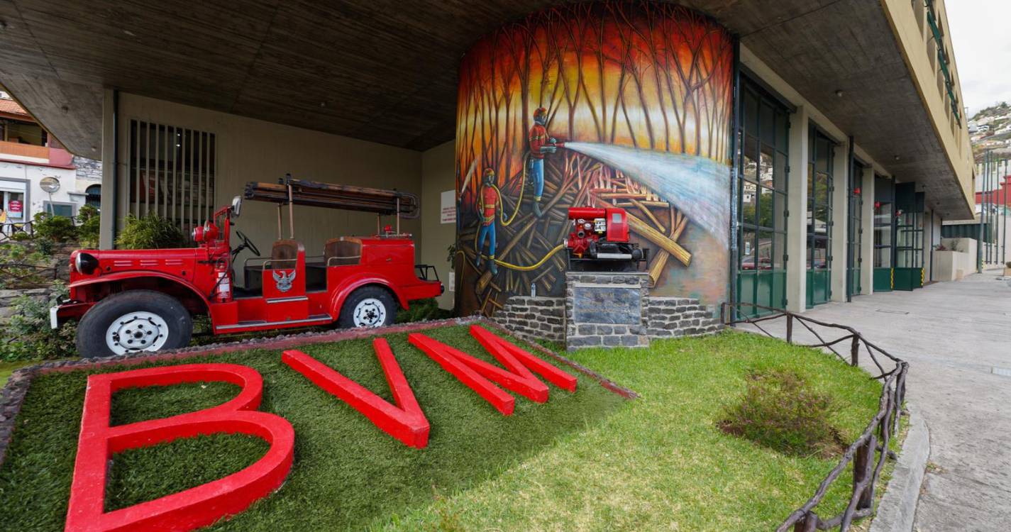 Bombeiros Voluntários chamados para incêndio em detritos