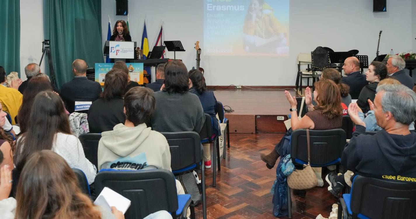 Tutela quer todas as escolas com Clubes Europeus até 2030