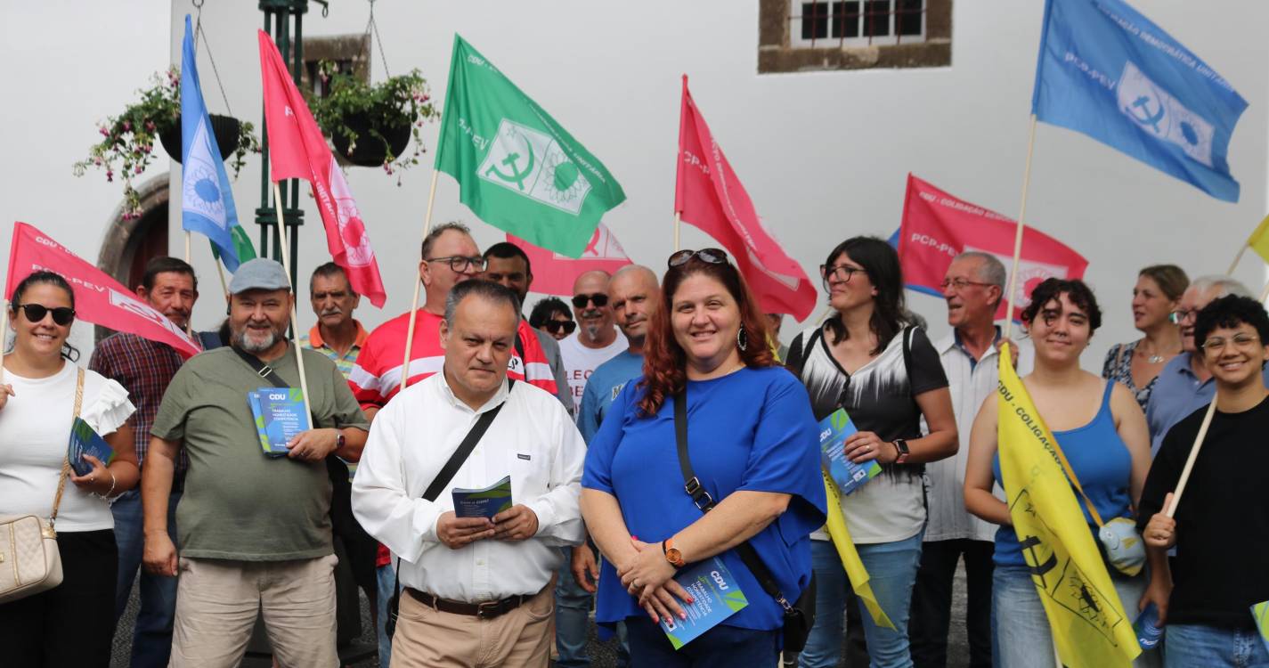 CDU candidata Énio Martins à presidência da Câmara de Santa Cruz e Tânia Rodrigues à Assembleia Municipal