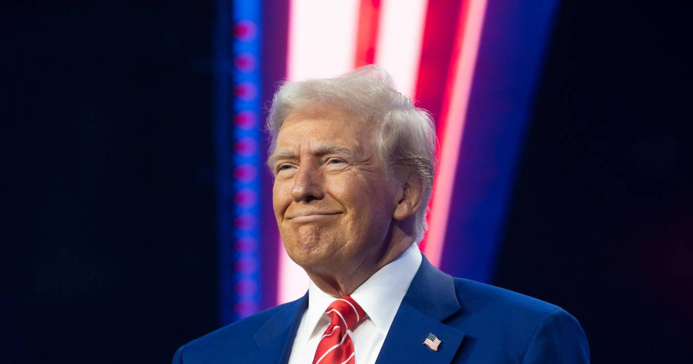 Trump diz que Irão quer a liberdade e promete ajudar