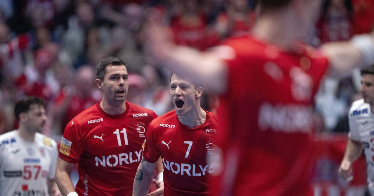 Andebol/Mundial: Dinamarca impõe supremacia e sagra-se tetracampeã