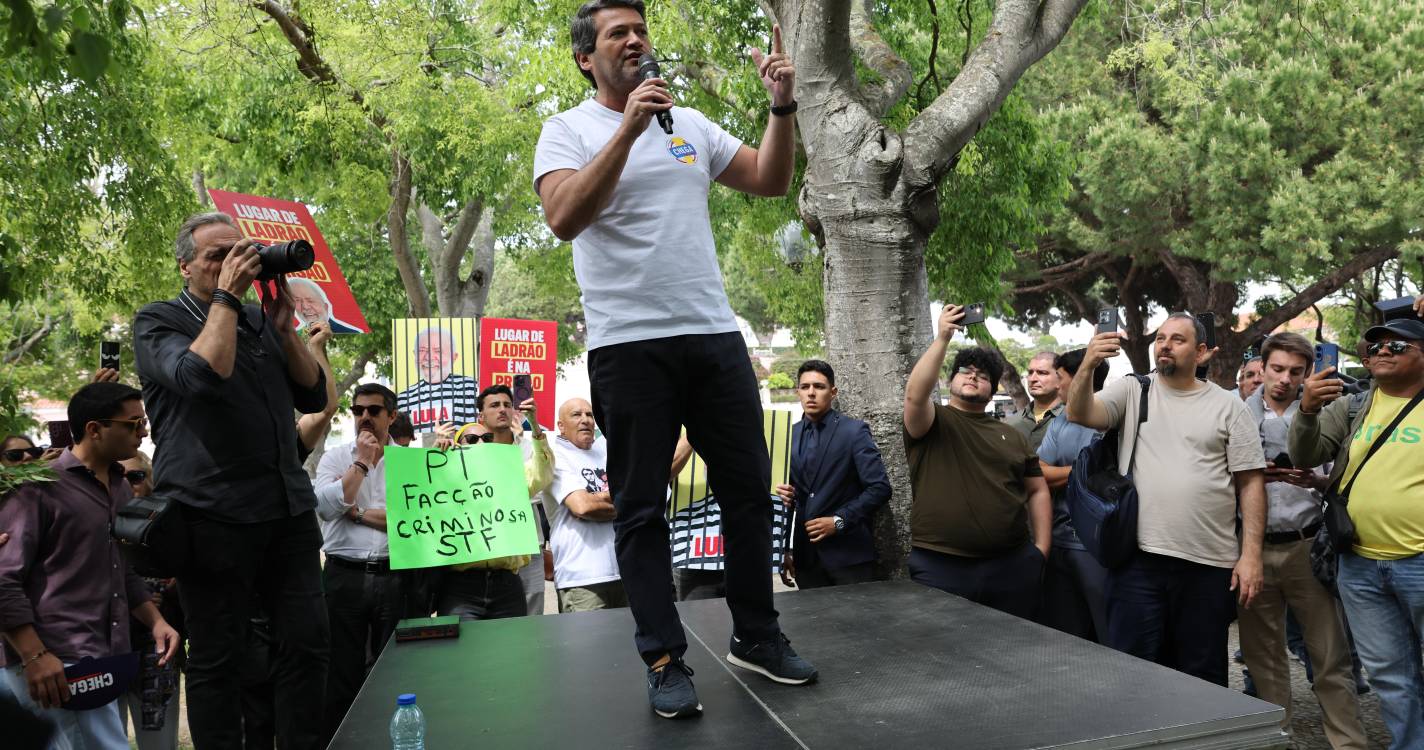 Ventura grita “Lula ladrão” à chegada do Presidente brasileiro a Belém