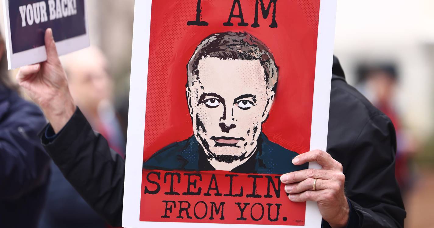 Elon Musk favorável à saída dos EUA da ONU e da NATO