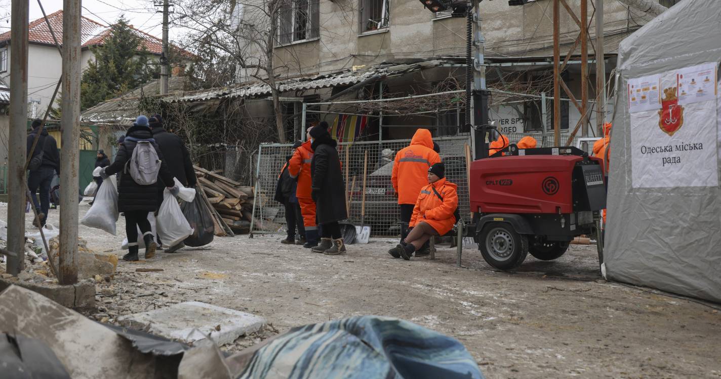 Ucrânia: Negociações de paz em Abu Dhabi prosseguem na quinta-feira