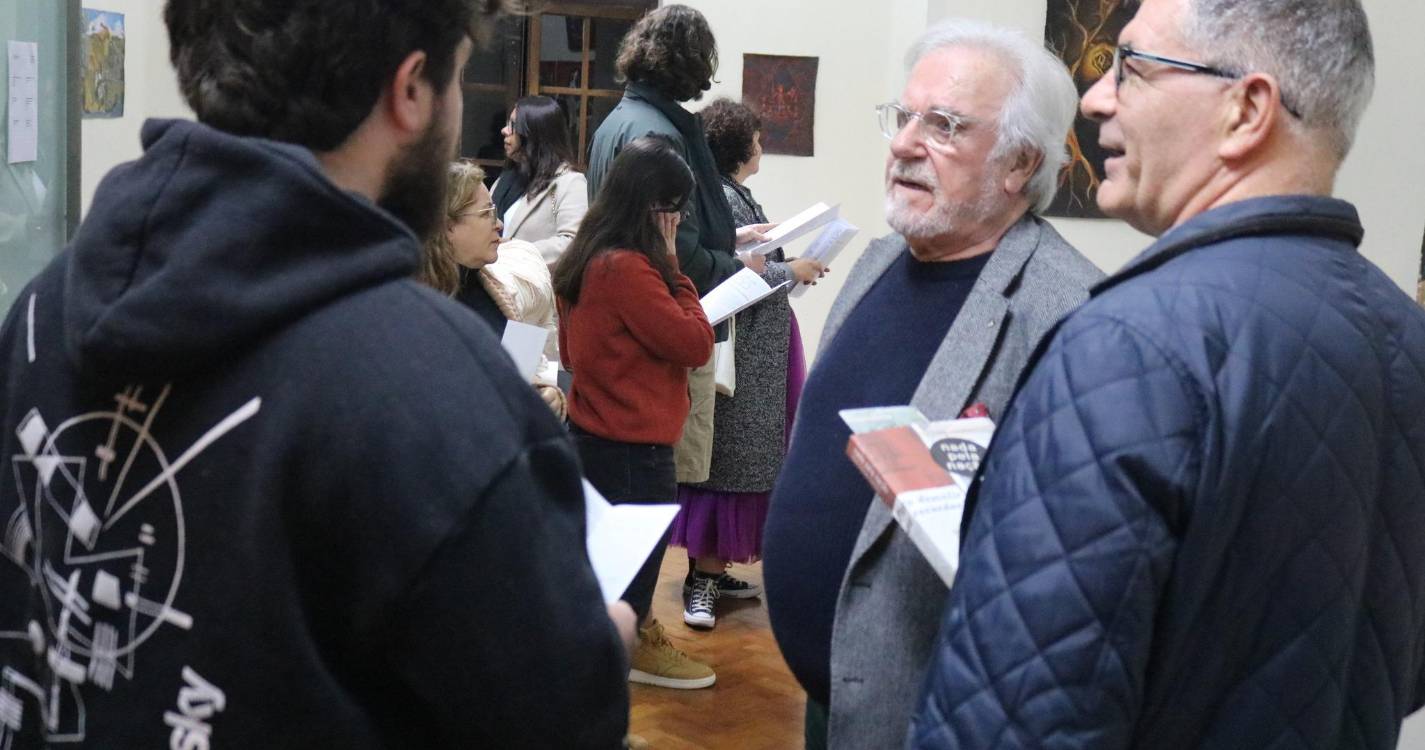 Galeria Anjos Teixeira inaugura exposição ‘Camões a Quatro Mãos’