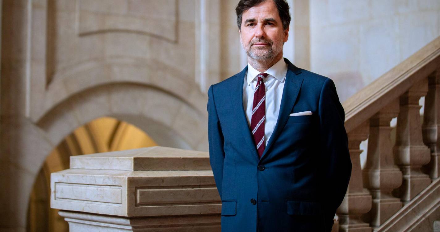 Paulo Neves defende atenção especial aos emigrantes