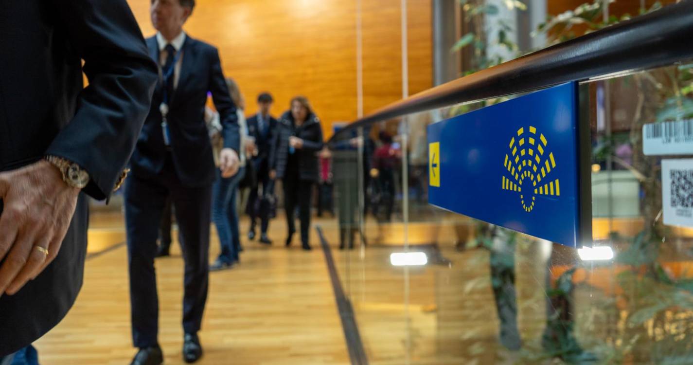 Parlamento Europeu: Estrasburgo segue a todo o gás no penúltimo dia de sessão plenária (com fotos)