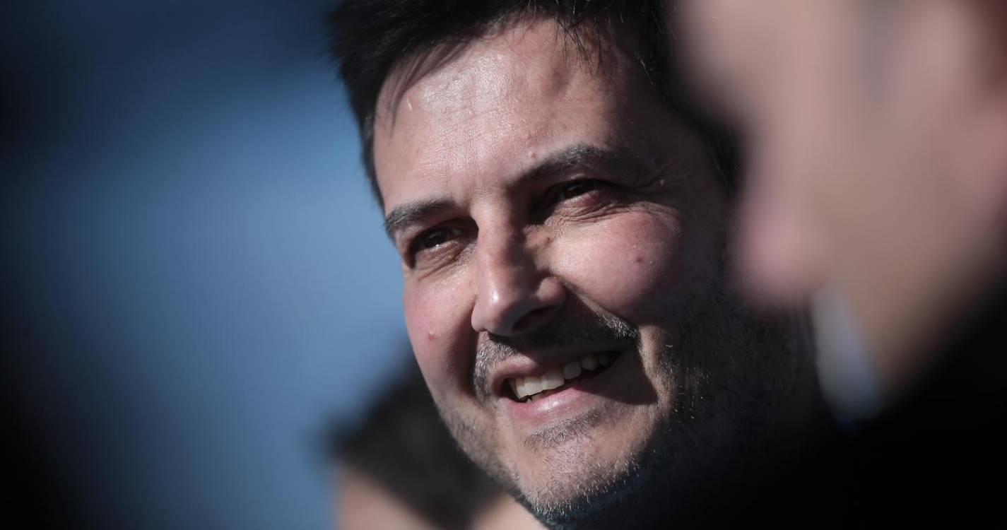 Eleições: Rui Rocha descredibiliza sondagem que dá BE e CDU à frente da IL