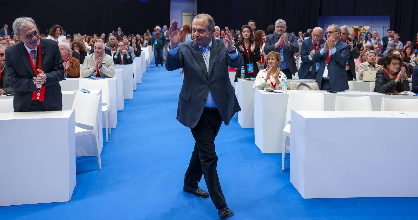 PS/Congresso: Carlos César reeleito presidente do partido com 89,9% dos votos