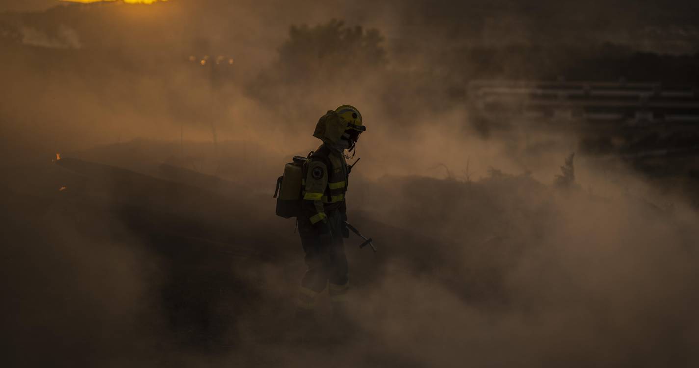 Incêndios: Terceira morte em Espanha no combate aos fogos