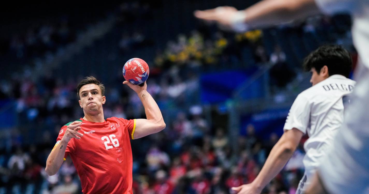 Mundial de Andebol: Portugal decide com tricampeã Dinamarca lugar na final
