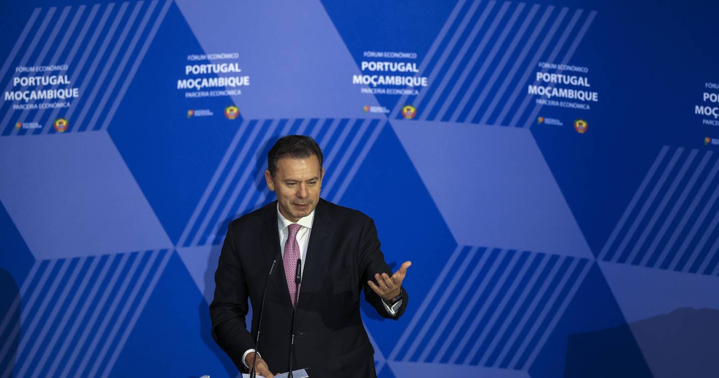 Montenegro diz que é “bom sinal” quando “oposições querem menos” e PM “quer mais”