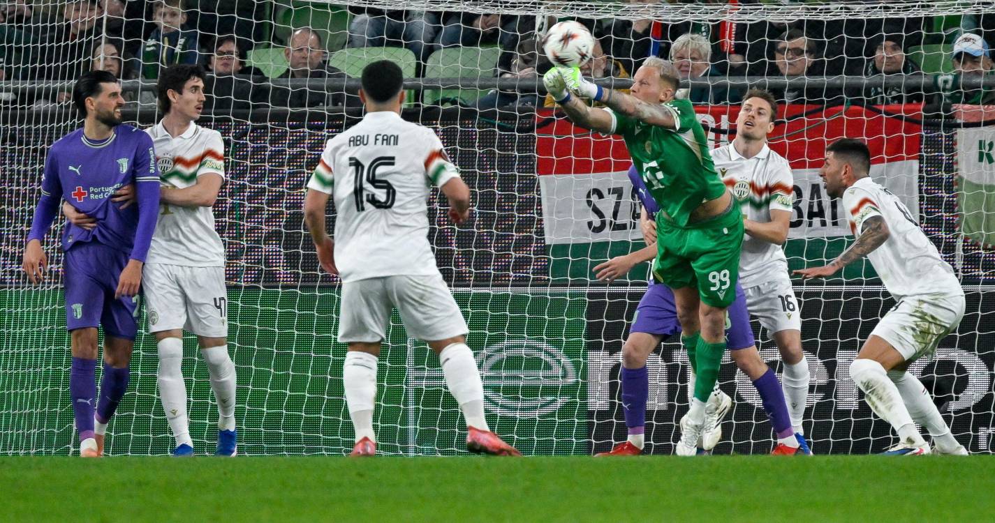 LE: Braga perde por 2-0 com Ferencváros e ‘afasta-se’ dos ‘quartos’