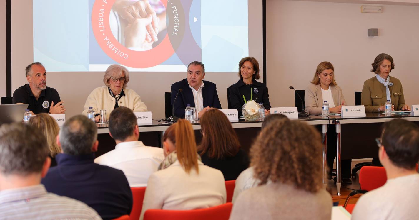 Respostas domiciliárias assumem “prioridade” no debate sobre envelhecimento no setor social