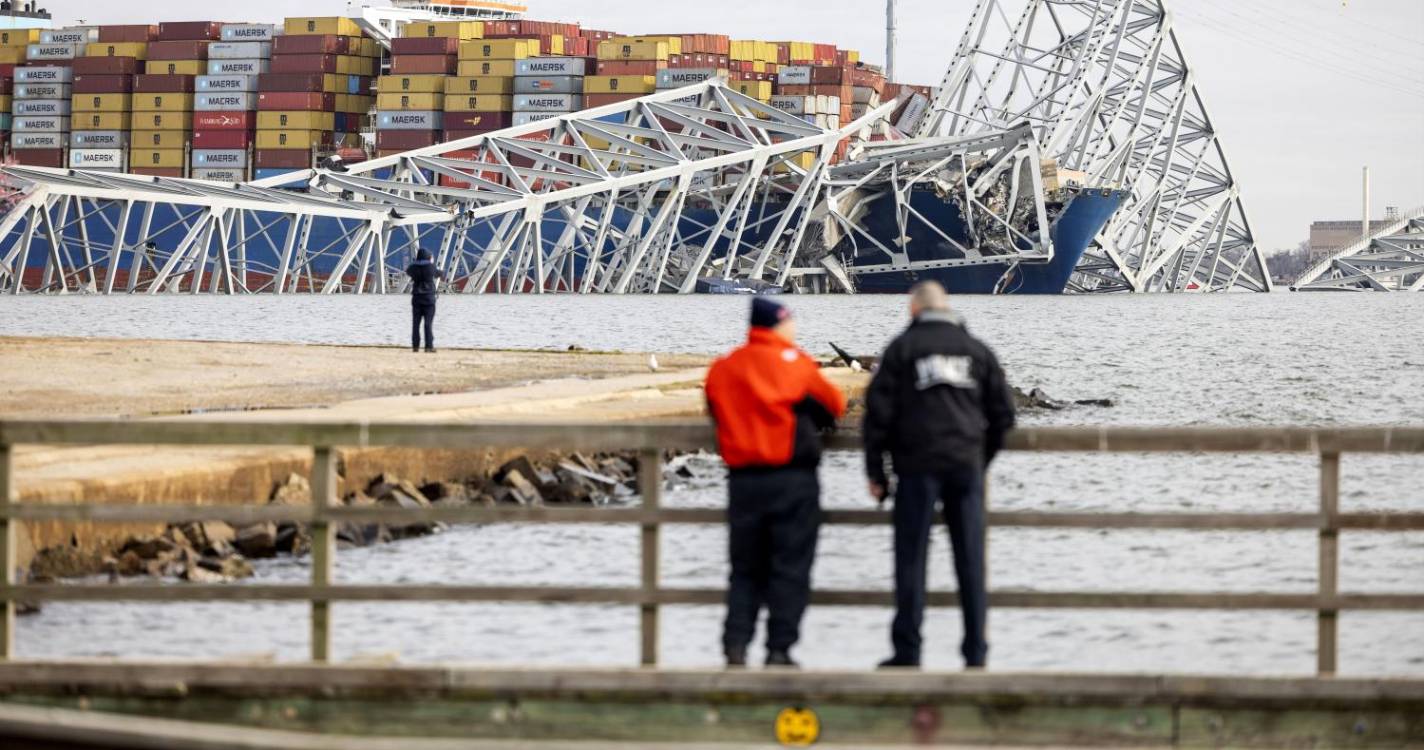Navio que colidiu com ponte de Baltimore transportava químicos perigosos